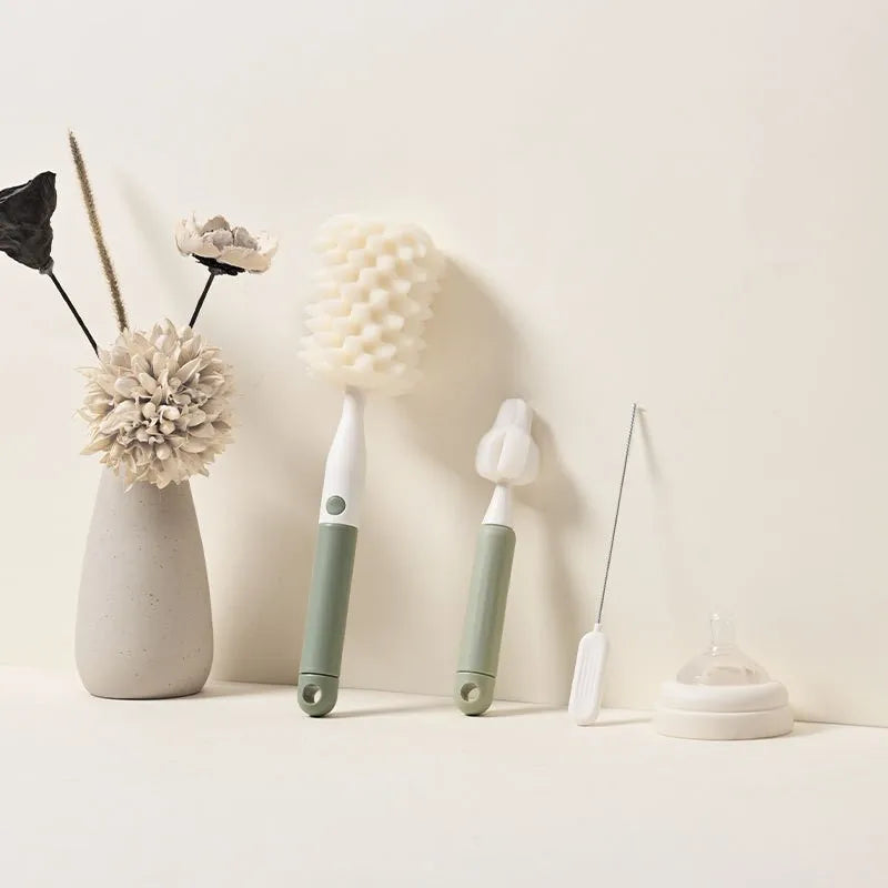 Brosse 3-en-1 pour biberons et tétines